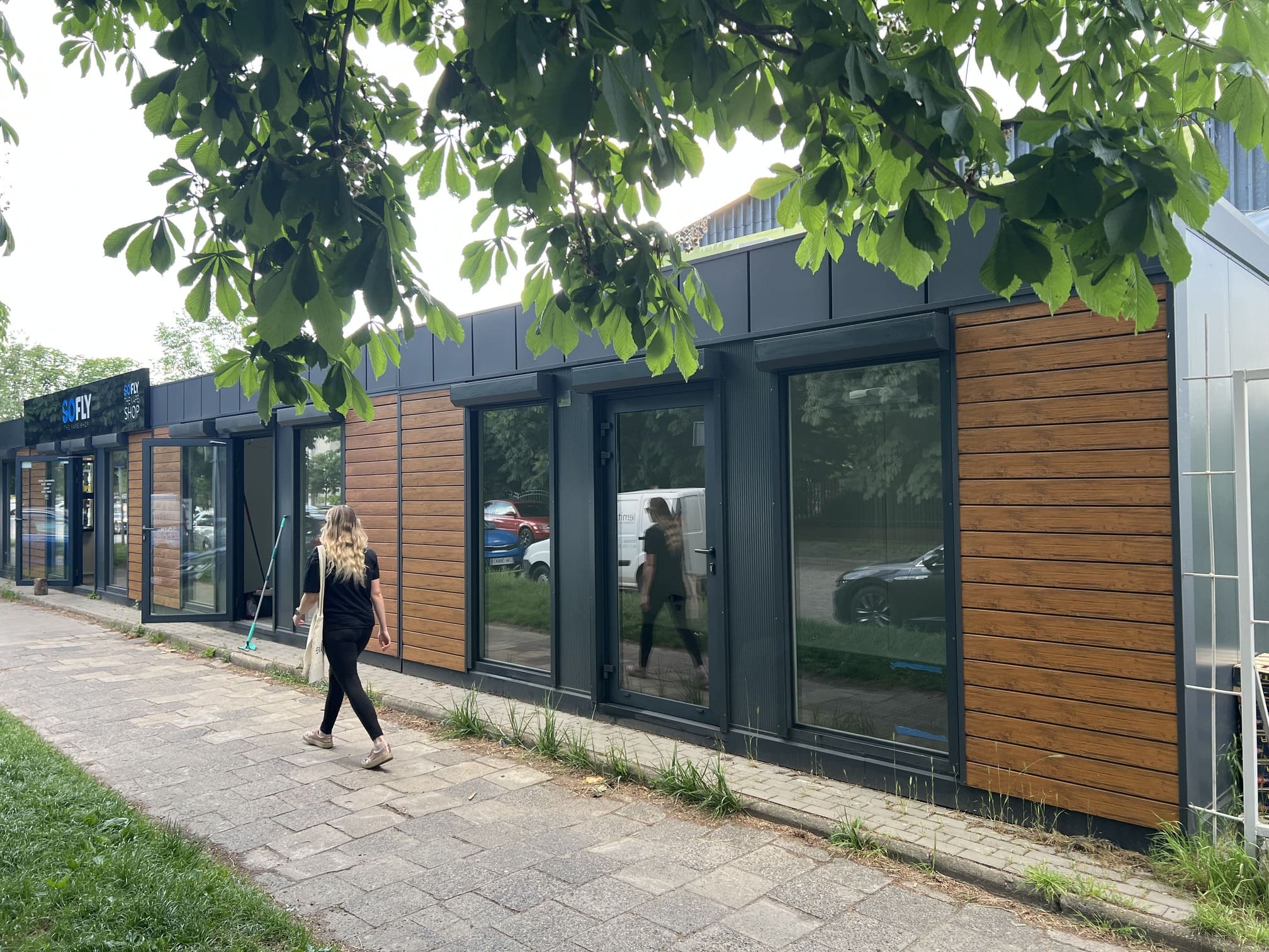 Nowoczesna stolarka okienna pawilonów